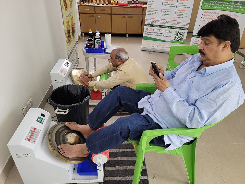 Kansa Thali Ayurvedic Massage Therapy Machine